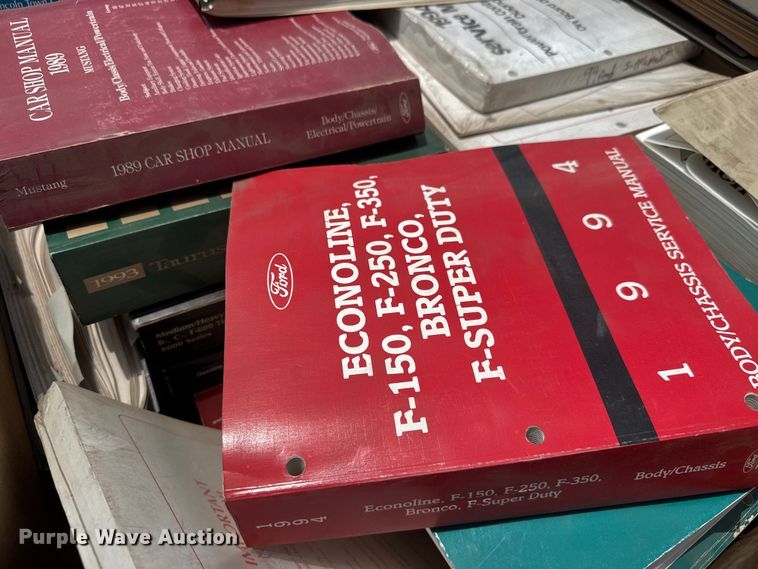image for item NJ9114 (5) pallets of equipment manuals