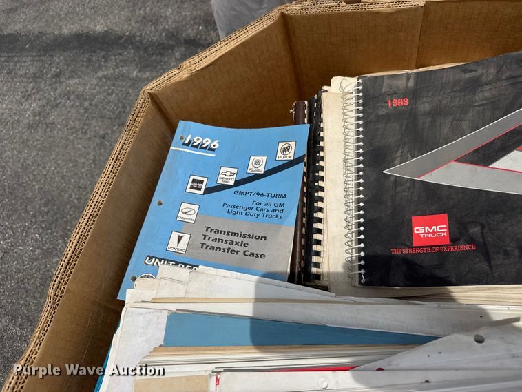 image for item NJ9114 (5) pallets of equipment manuals