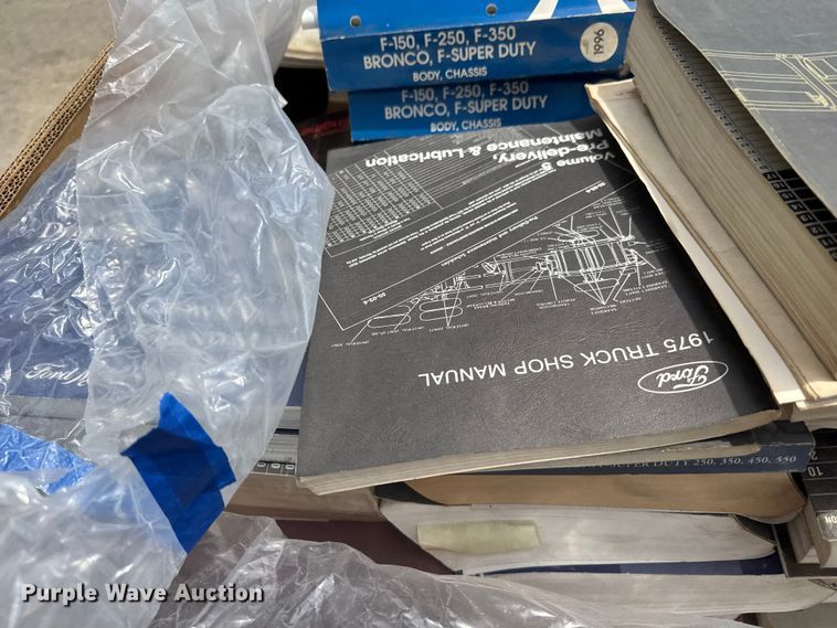 image for item NJ9114 (5) pallets of equipment manuals