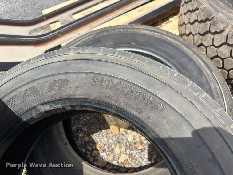 image for item NJ9115 Truck parts
