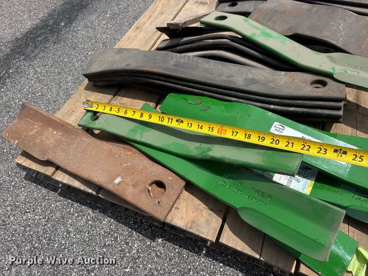image for item NJ9116 (29) rotary mower blades