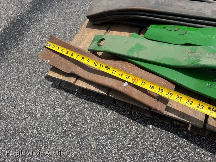 image for item NJ9116 (29) rotary mower blades