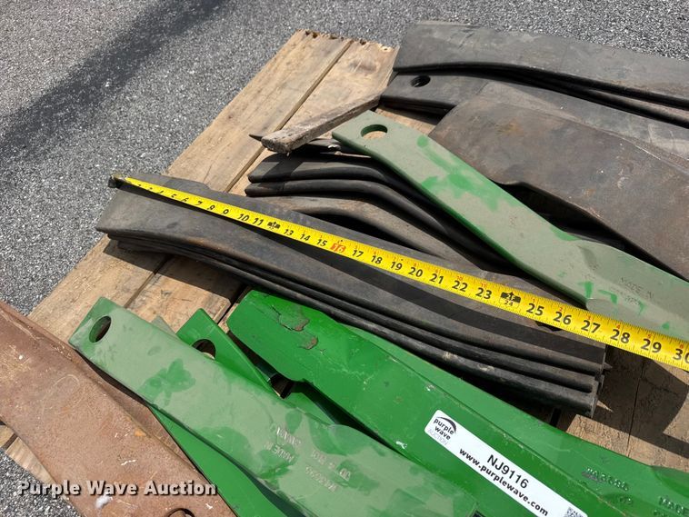 image for item NJ9116 (29) rotary mower blades
