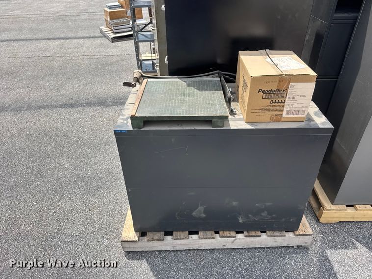 image for item NJ9117 Office equipment