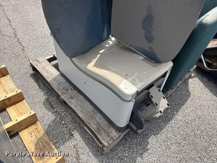 image for item NJ9117 Office equipment