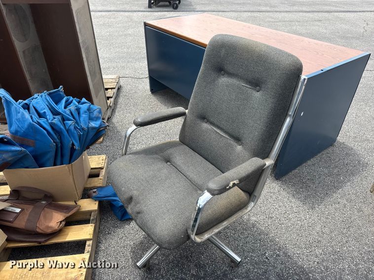 image for item NJ9117 Office equipment