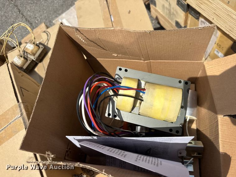 image for item NJ9119 (12) Banner Mini-Array heated enclosures