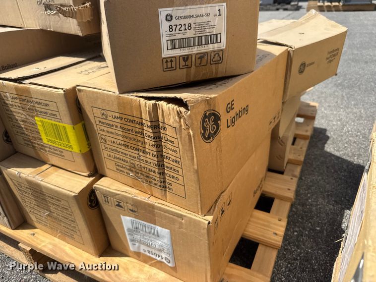 image for item NJ9119 (12) Banner Mini-Array heated enclosures