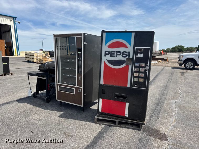 image for item NJ9120 (2) vending machines