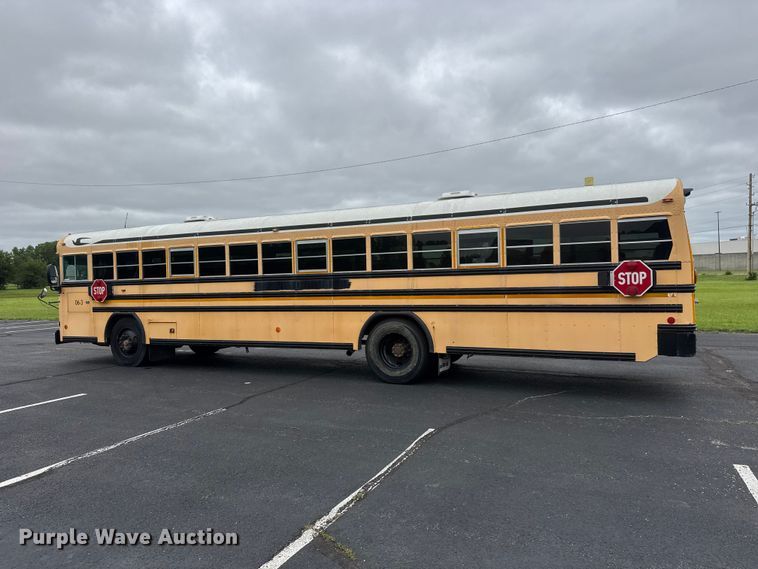 image for item NJ9122 2007 Blue Bird All American school bus