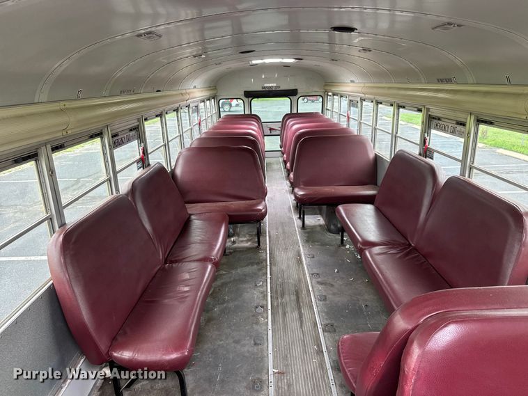 image for item NJ9122 2007 Blue Bird All American school bus