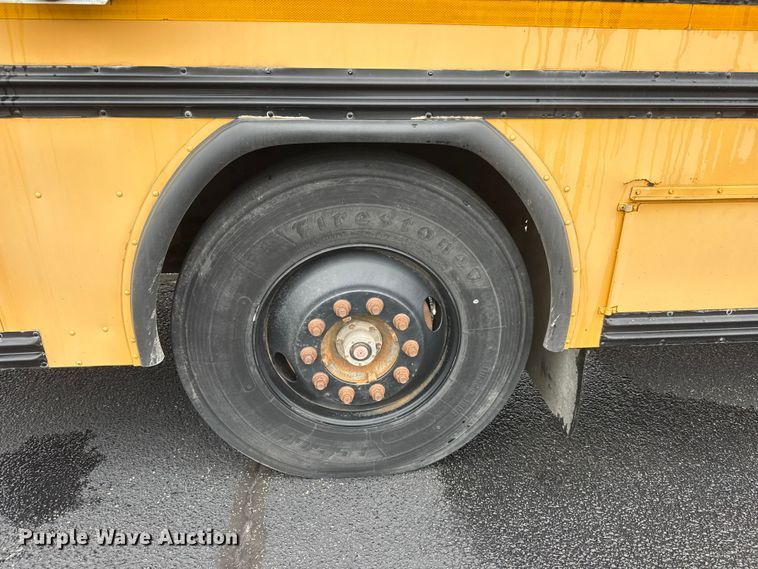image for item NJ9122 2007 Blue Bird All American school bus