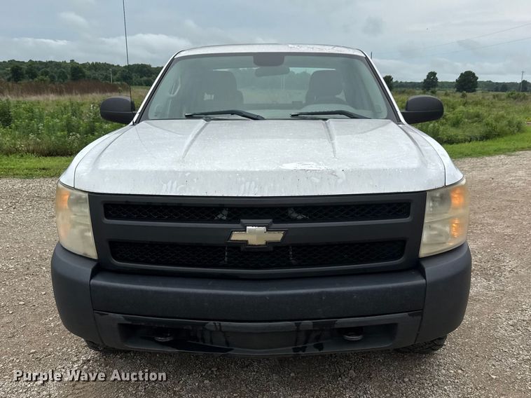 image for item NJ9139 2008 Chevrolet Silverado 1500 Ext. Cab pickup truck