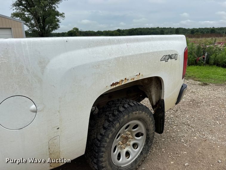 image for item NJ9139 2008 Chevrolet Silverado 1500 Ext. Cab pickup truck