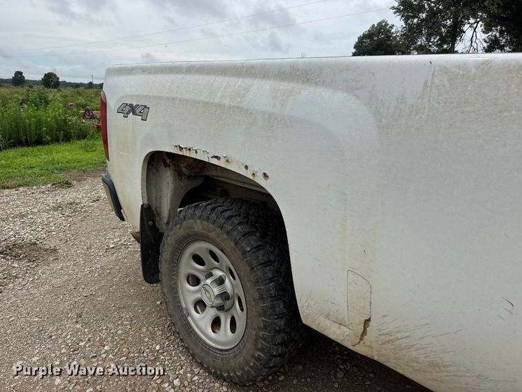 image for item NJ9139 2008 Chevrolet Silverado 1500 Ext. Cab pickup truck