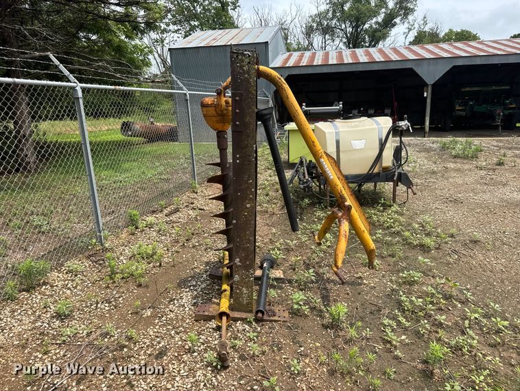 image for item NJ9142 Danuser F-8 post hole auger