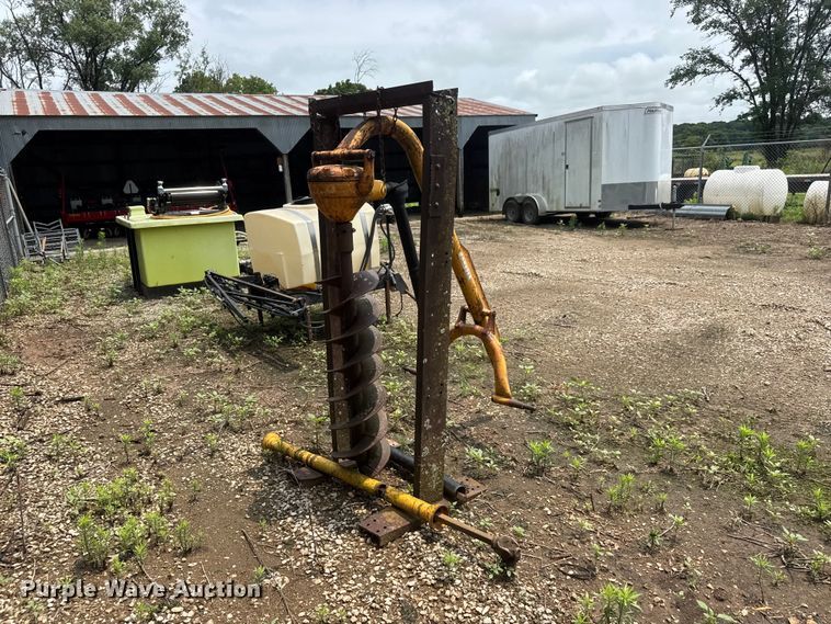 image for item NJ9142 Danuser F-8 post hole auger