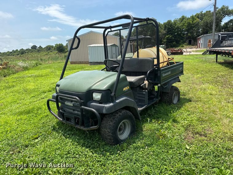 image for item NJ9146 2004 Kawasaki Mule 3010 utility vehicle