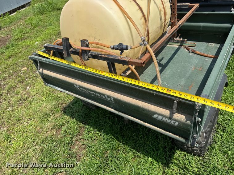 image for item NJ9146 2004 Kawasaki Mule 3010 utility vehicle