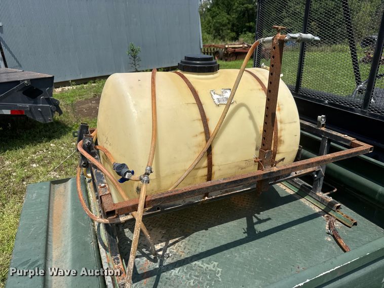 image for item NJ9146 2004 Kawasaki Mule 3010 utility vehicle