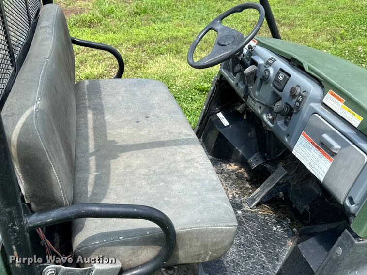 image for item NJ9146 2004 Kawasaki Mule 3010 utility vehicle