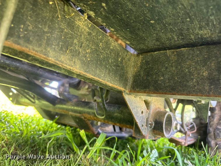 image for item NJ9146 2004 Kawasaki Mule 3010 utility vehicle