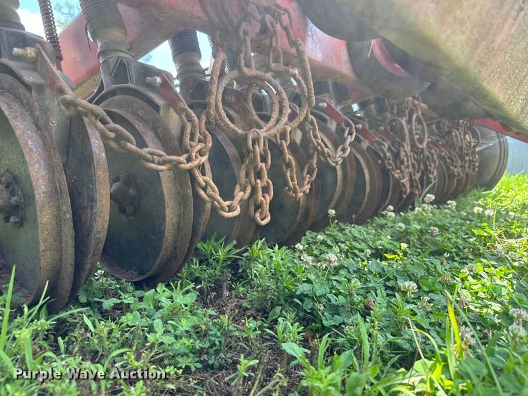 image for item NJ9150 Strobel/Miller 11H SB DC PW grass drill