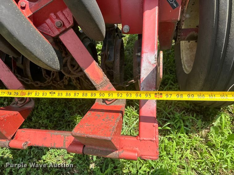 image for item NJ9150 Strobel/Miller 11H SB DC PW grass drill