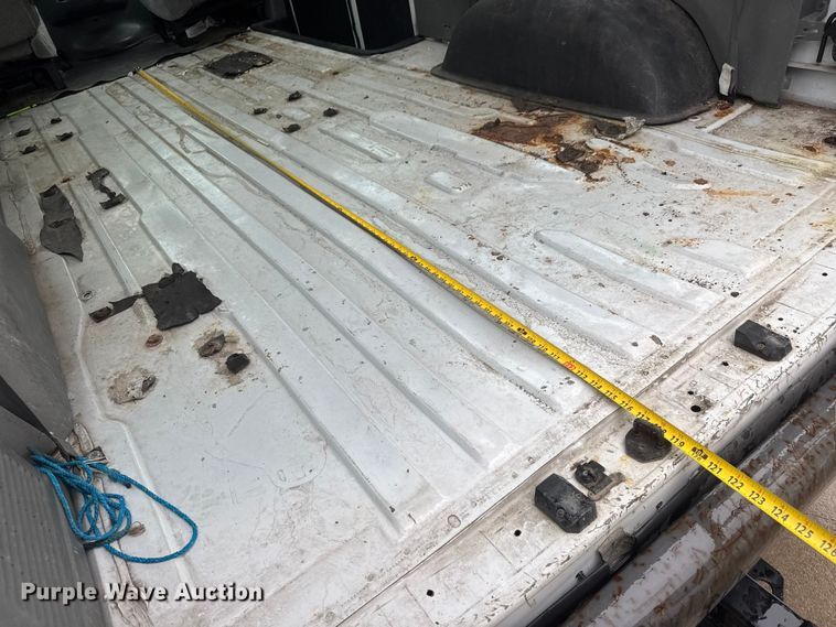 image for item NJ9153 2007 Ford E350 Super Duty XL van