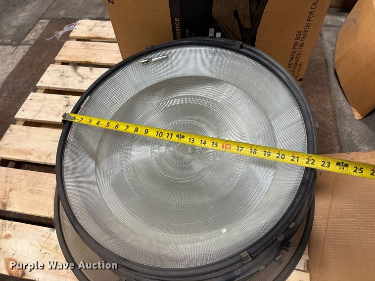 image for item NJ9157 (14) light fixtures