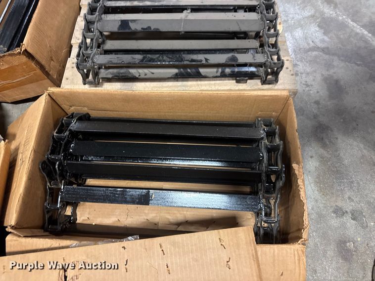 image for item NJ9159 Spreader conveyor chains