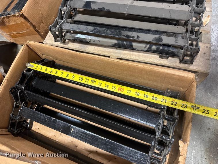 image for item NJ9159 Spreader conveyor chains