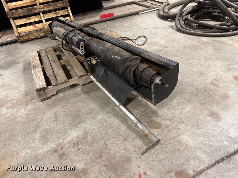 image for item NJ9162 Advanced Tarping Technologies roll tarp
