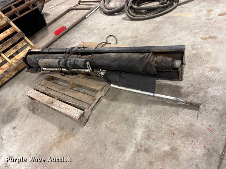 image for item NJ9162 Advanced Tarping Technologies roll tarp