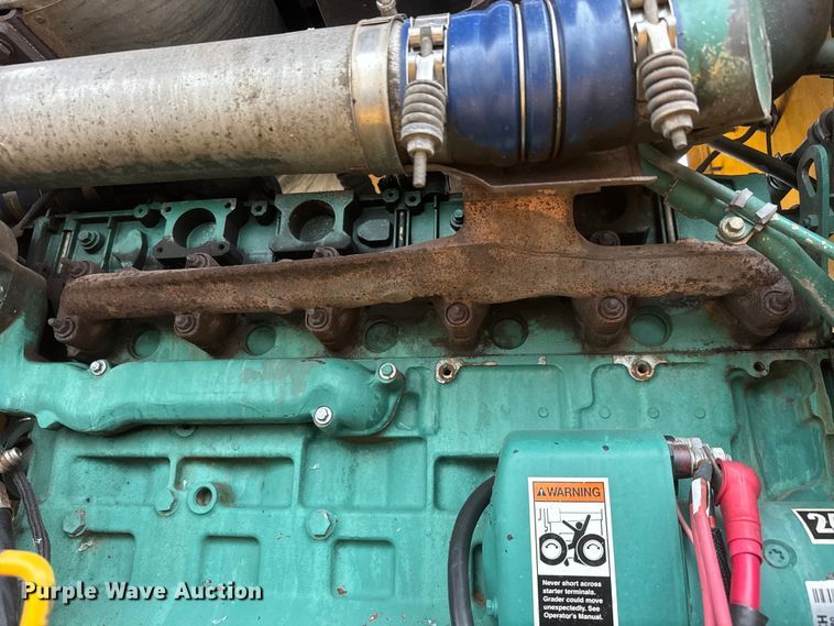 image for item NJ9163 2005 Volvo G720B motor grader