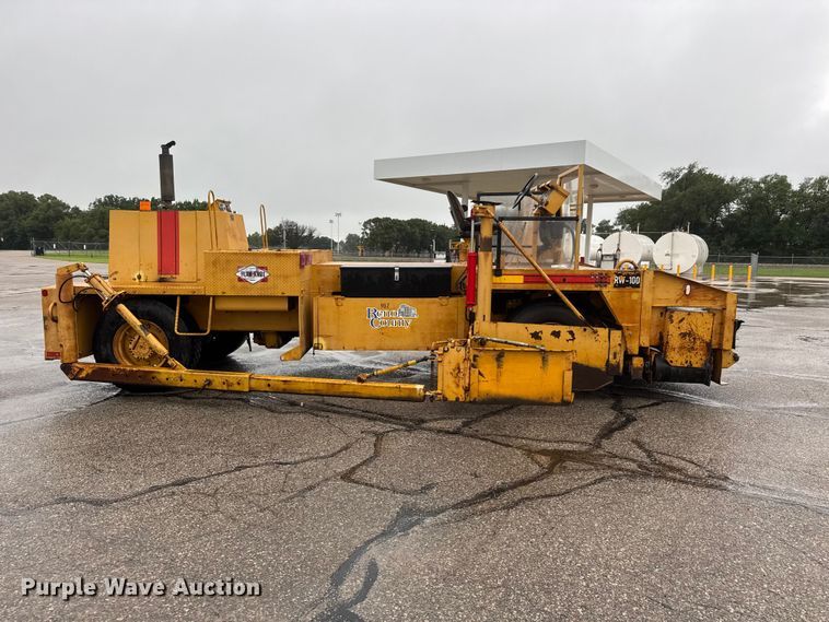 image for item NJ9165 1986 Blaw-Knox RW-100 road widener