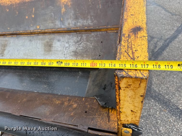 image for item NJ9165 1986 Blaw-Knox RW-100 road widener