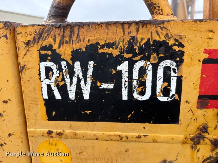 image for item NJ9165 1986 Blaw-Knox RW-100 road widener
