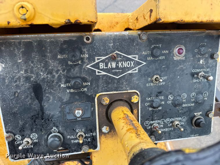 image for item NJ9165 1986 Blaw-Knox RW-100 road widener
