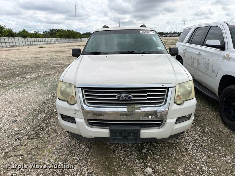 image for item YA3673 2008 Ford Explorer SUV