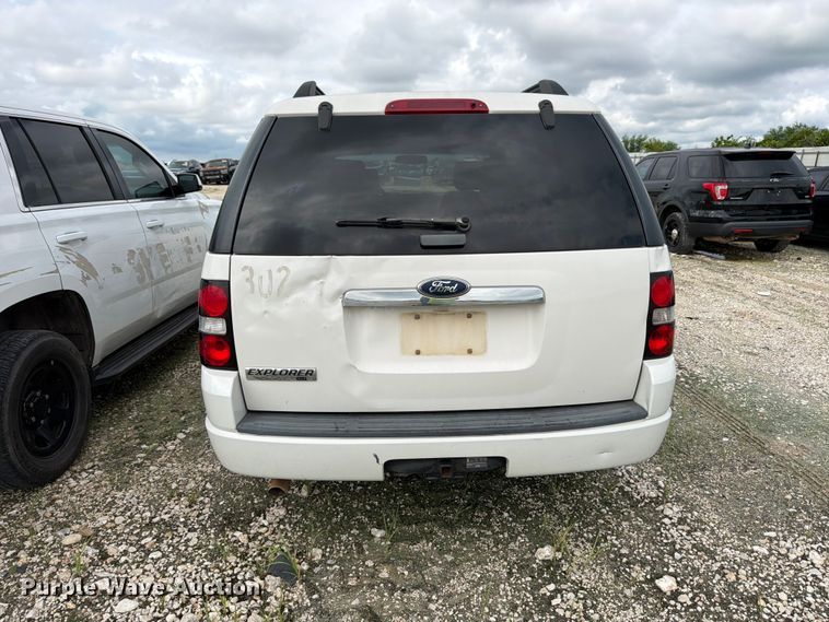 image for item YA3673 2008 Ford Explorer SUV