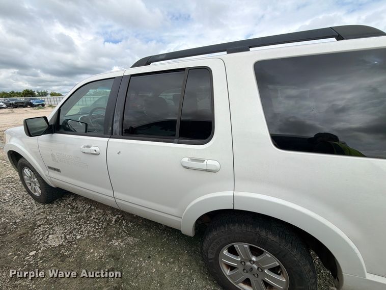 image for item YA3673 2008 Ford Explorer SUV
