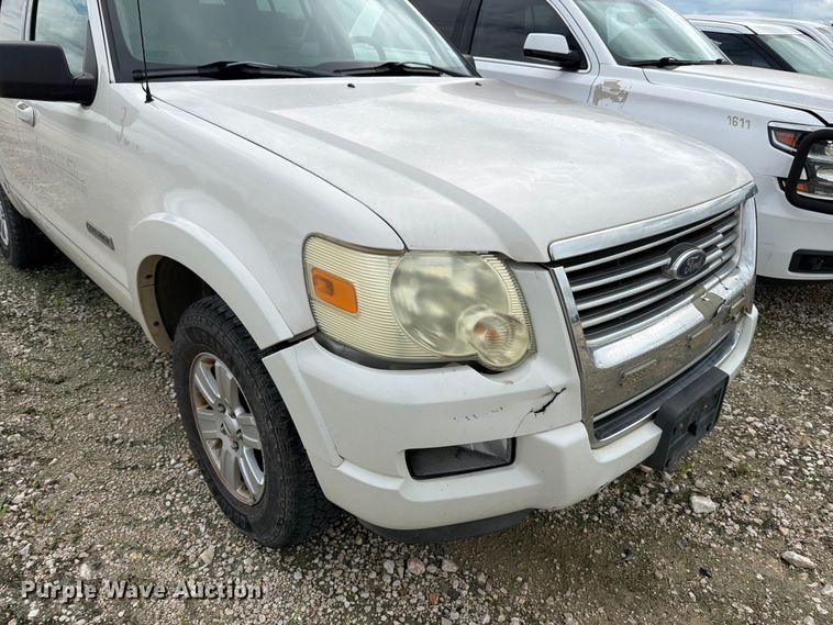 image for item YA3673 2008 Ford Explorer SUV