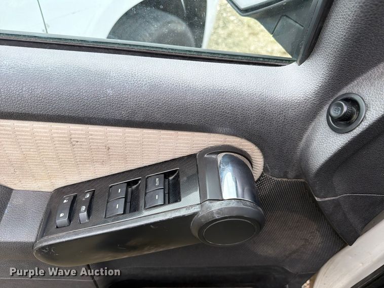 image for item YA3673 2008 Ford Explorer SUV