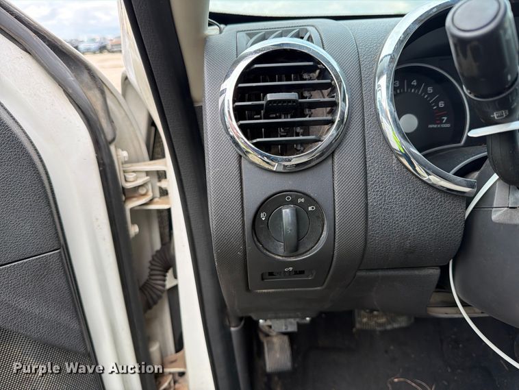 image for item YA3673 2008 Ford Explorer SUV