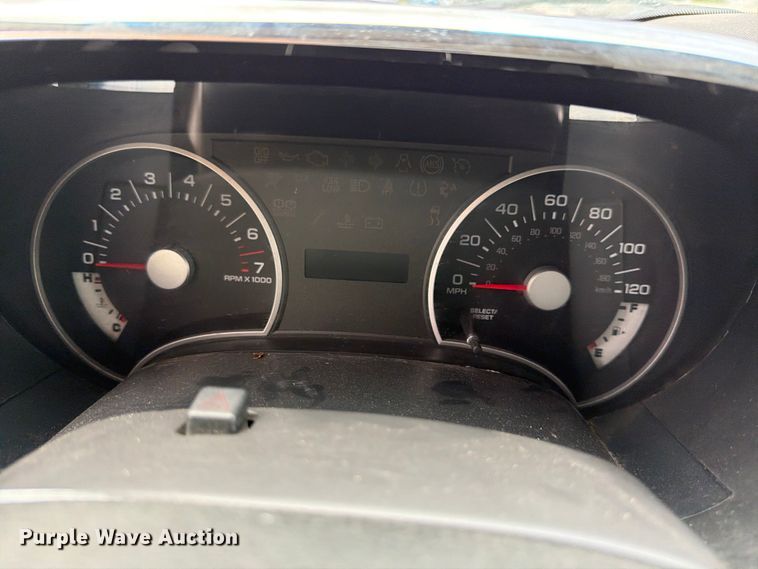 image for item YA3673 2008 Ford Explorer SUV