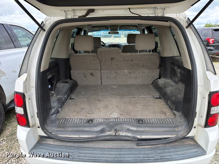image for item YA3673 2008 Ford Explorer SUV