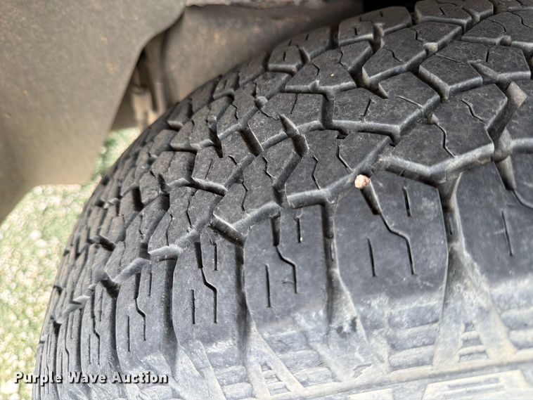 image for item YA3673 2008 Ford Explorer SUV