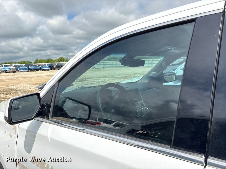 image for item YA3675 2015 Chevrolet Tahoe Police SUV
