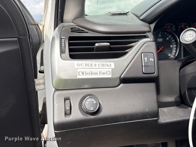 image for item YA3675 2015 Chevrolet Tahoe Police SUV